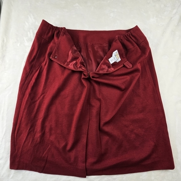 Talbots womans stretch skirt red size 20W wool blend - Picture 7 of 9